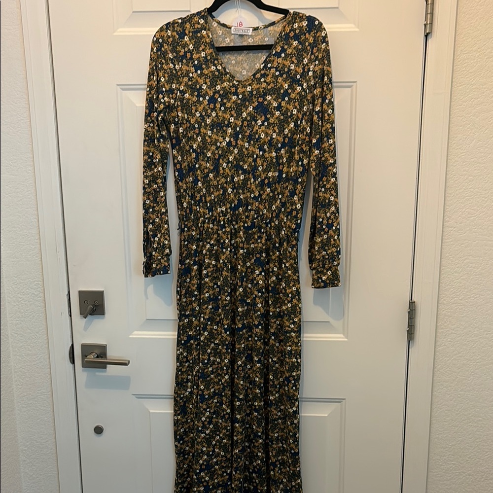 Brown Sheath Maxi Dress with Long Cuffed Sleeves